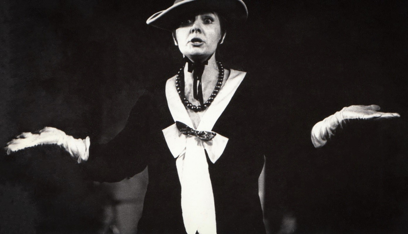File:Šinkarjova, Lilia (missis Twister – Lilia Šinkarjova. Nedzvetski ja Maršaki „Mängime Maršakki”. Vene Draamateater, 1986, erakogu).jpg
